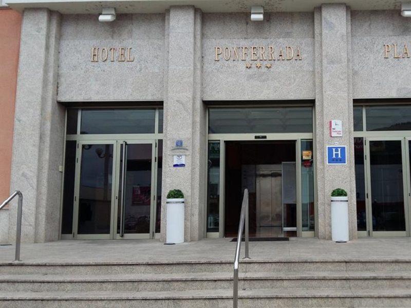 Ponferrada Plaza Hotel Ngoại thất bức ảnh