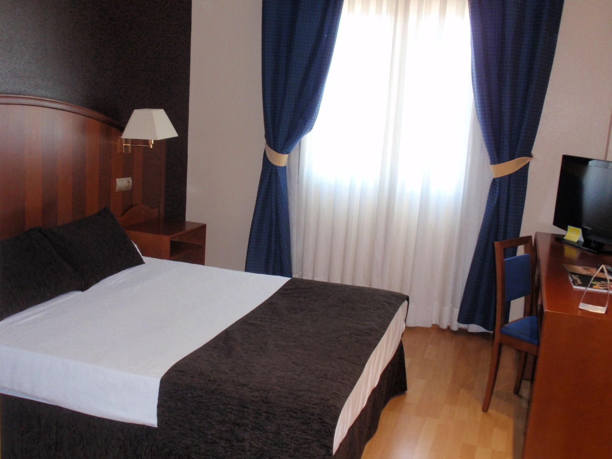 Ponferrada Plaza Hotel Ngoại thất bức ảnh