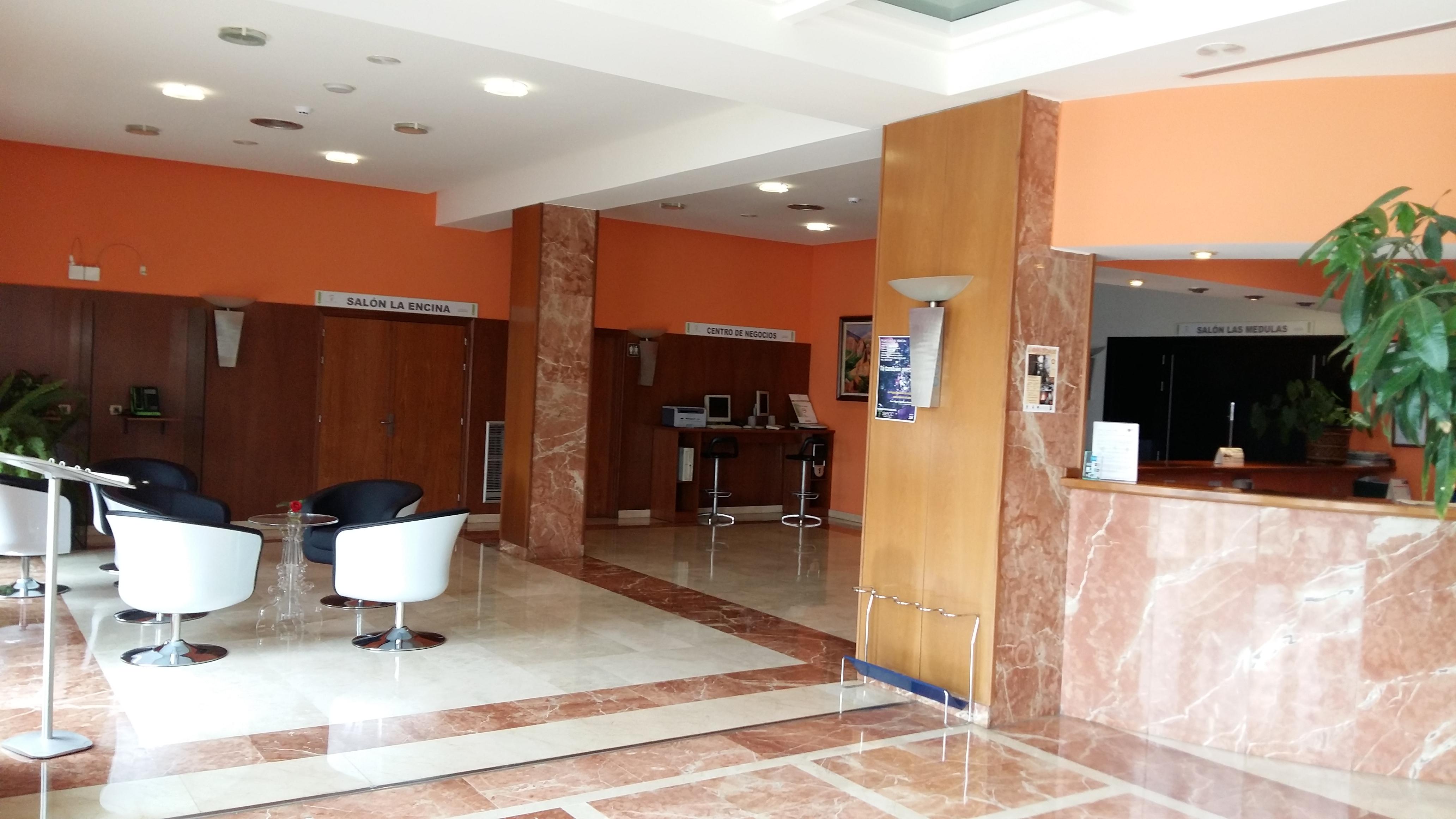 Ponferrada Plaza Hotel Ngoại thất bức ảnh