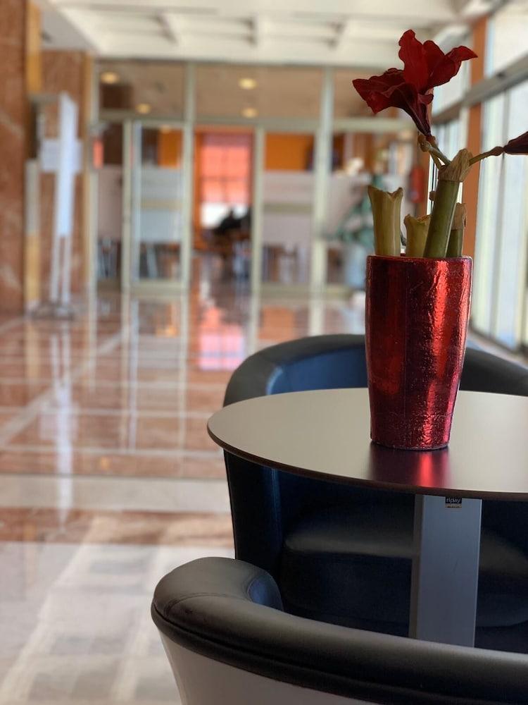 Ponferrada Plaza Hotel Ngoại thất bức ảnh