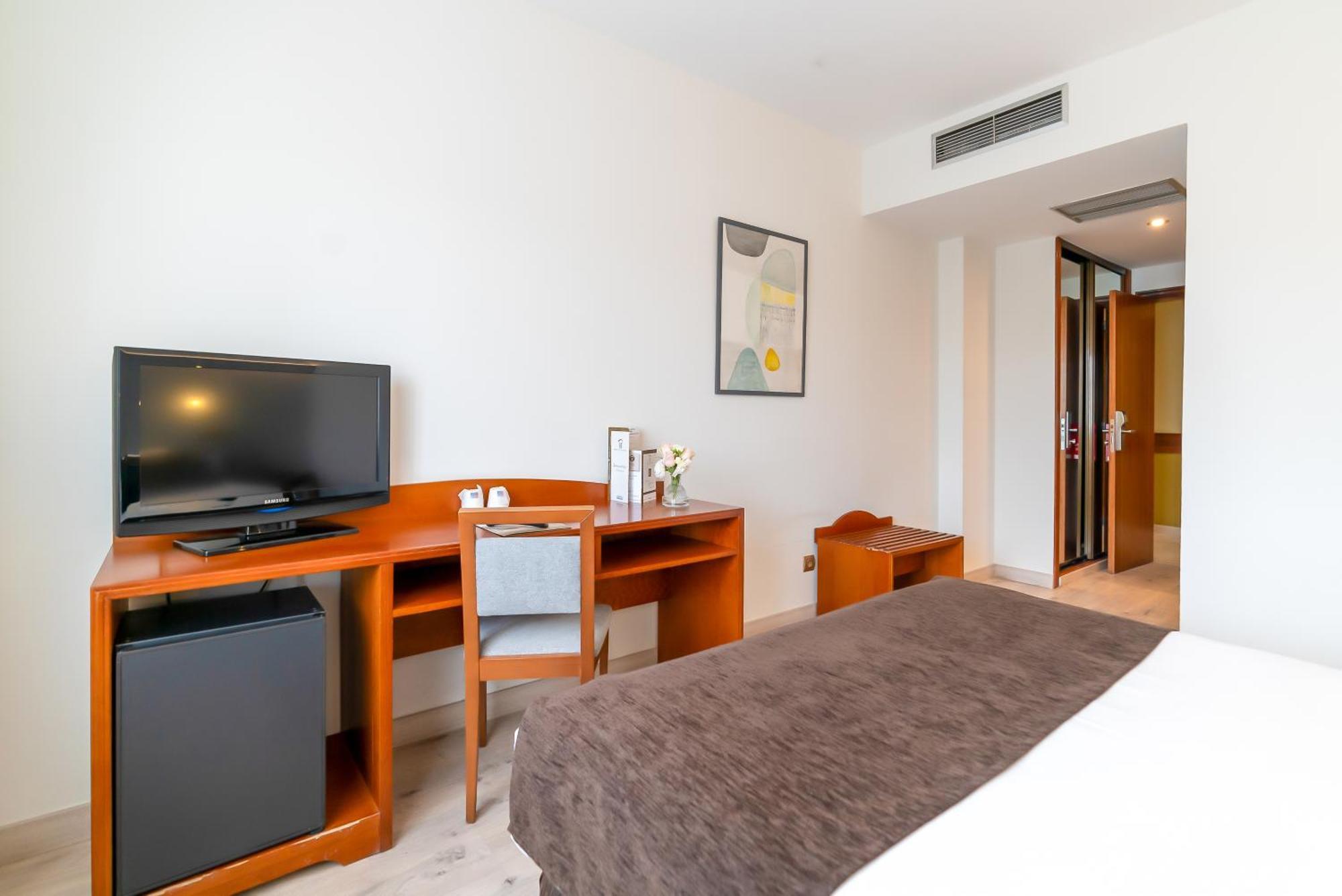 Ponferrada Plaza Hotel Ngoại thất bức ảnh
