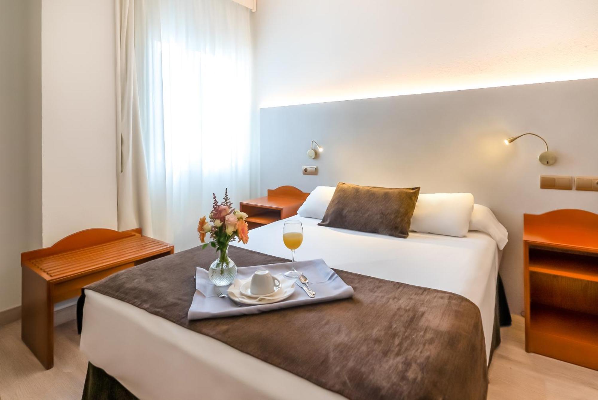 Ponferrada Plaza Hotel Ngoại thất bức ảnh