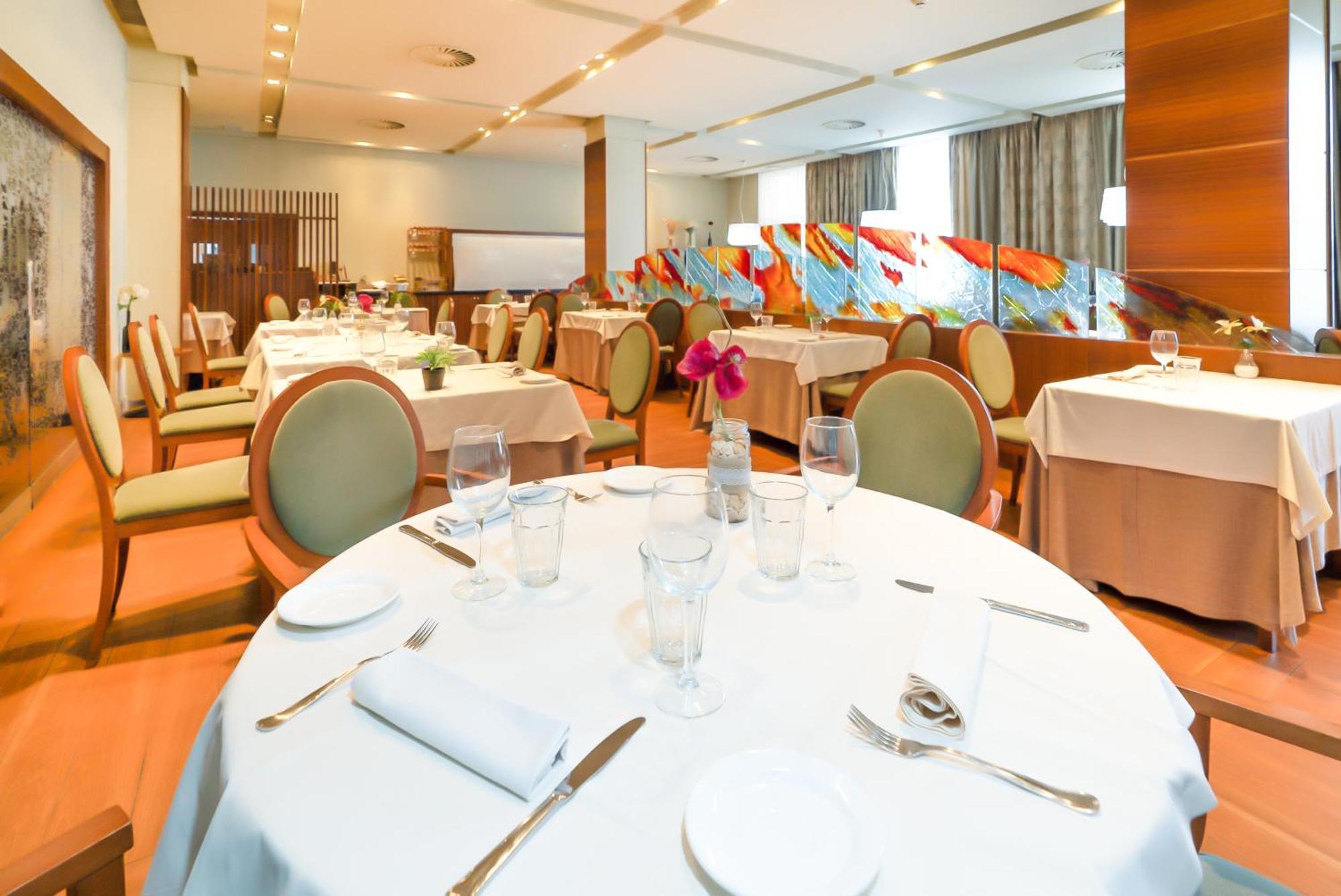 Ponferrada Plaza Hotel Ngoại thất bức ảnh